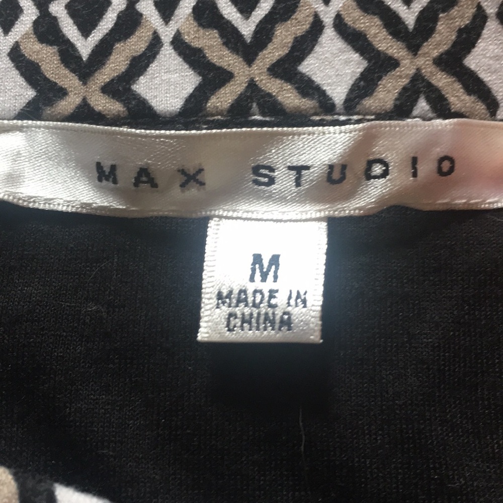 Skirt - Picture 3 of 3